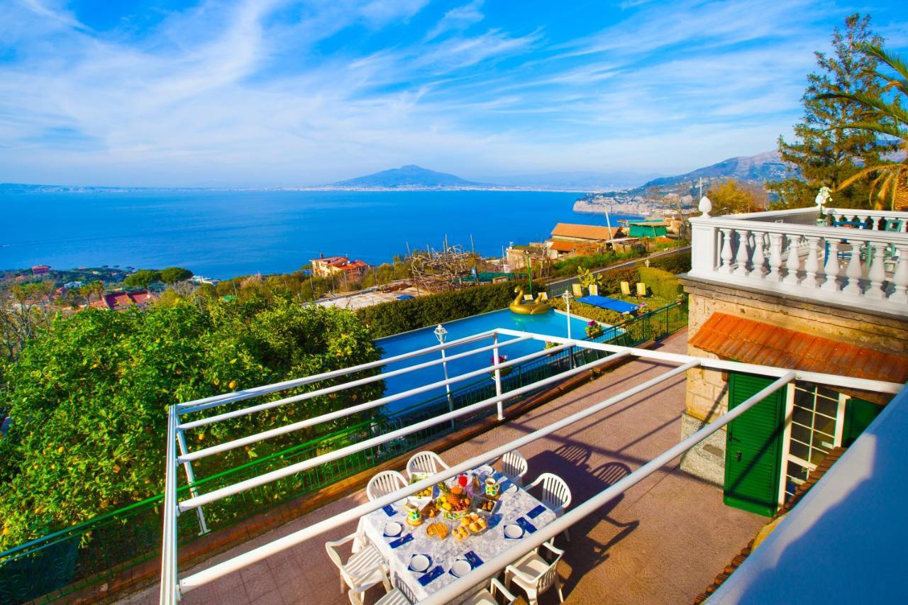 Estate4Home - Villa Luisa Play&Pool サンタガータ・スイ・ドゥエ・ゴルフィ エクステリア 写真
