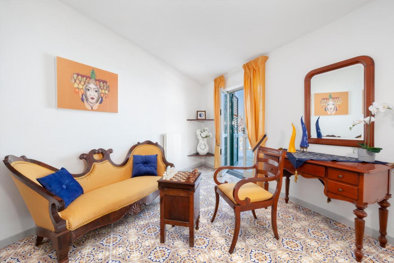 Estate4Home - Villa Luisa Play&Pool サンタガータ・スイ・ドゥエ・ゴルフィ エクステリア 写真