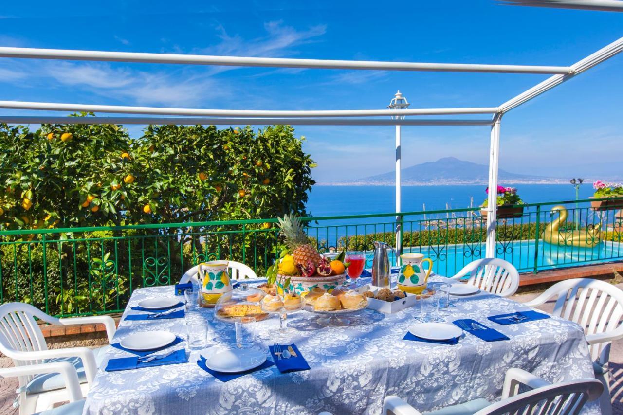Estate4Home - Villa Luisa Play&Pool サンタガータ・スイ・ドゥエ・ゴルフィ エクステリア 写真