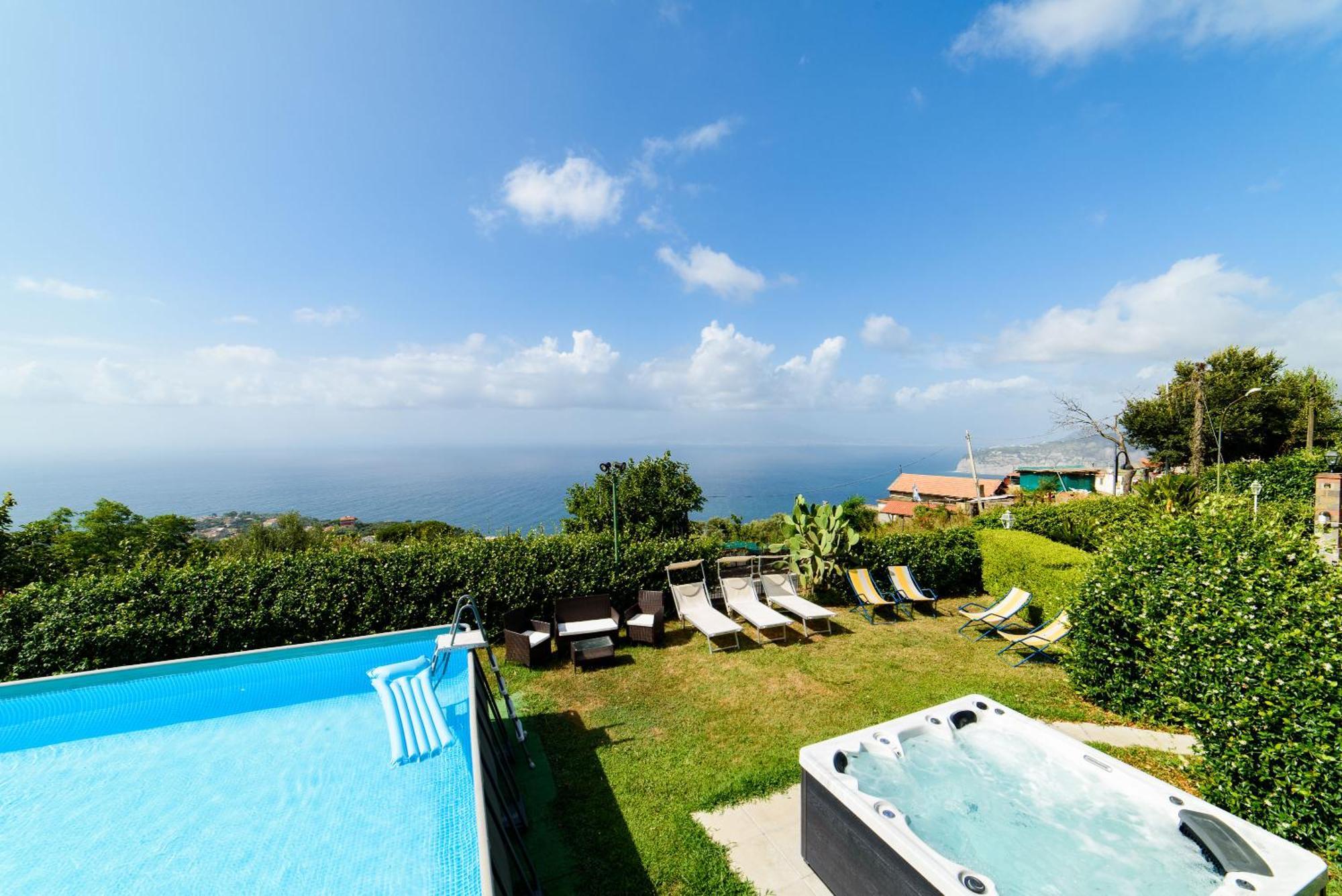 Estate4Home - Villa Luisa Play&Pool サンタガータ・スイ・ドゥエ・ゴルフィ エクステリア 写真
